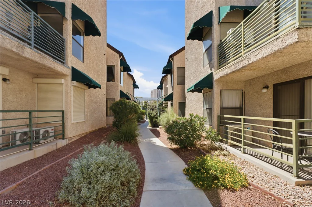 440 Elm, Las Vegas, NV 89169