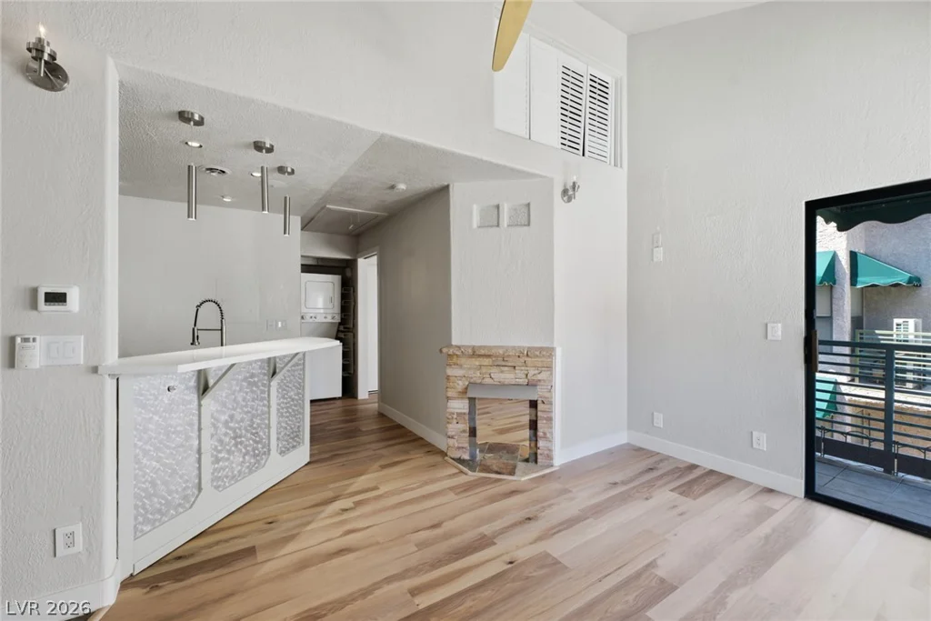 440 Elm, Las Vegas, NV 89169