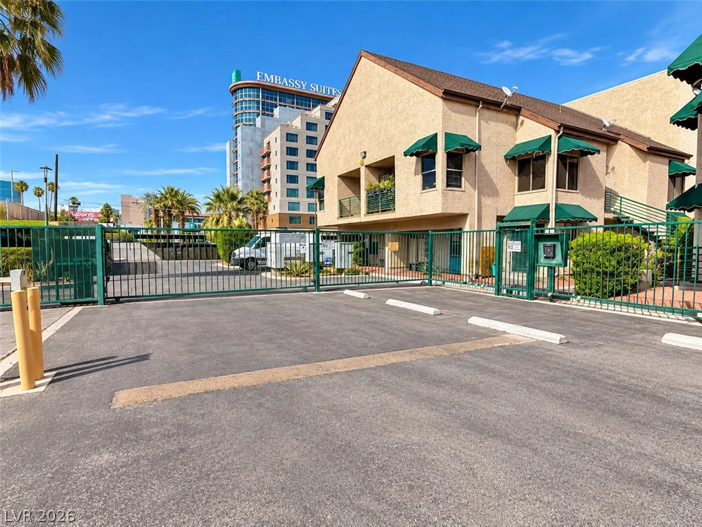 440 Elm, Las Vegas, NV 89169