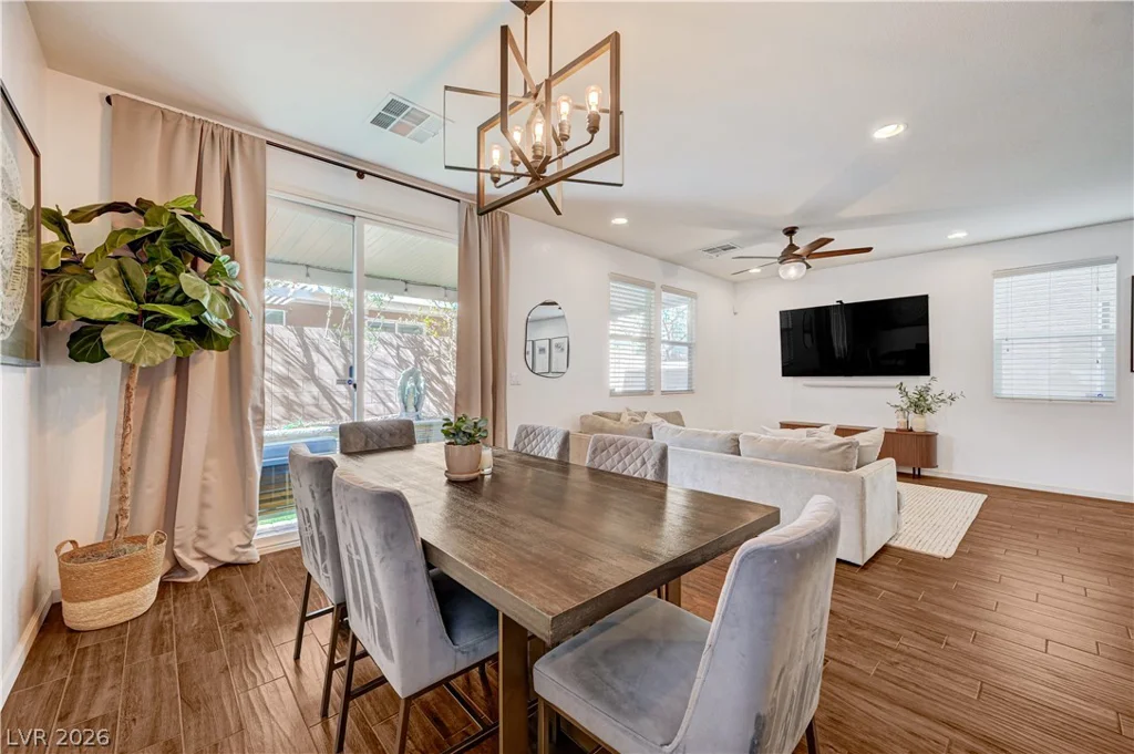 6954 Placid Lake, Las Vegas, NV 89179