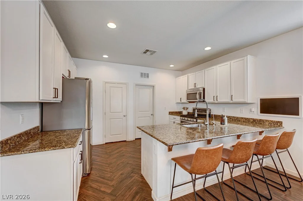 6954 Placid Lake, Las Vegas, NV 89179