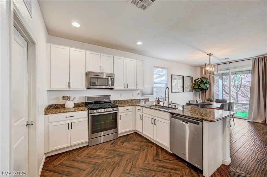 6954 Placid Lake, Las Vegas, NV 89179