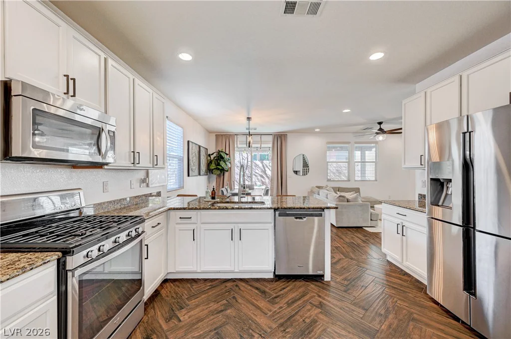 6954 Placid Lake, Las Vegas, NV 89179