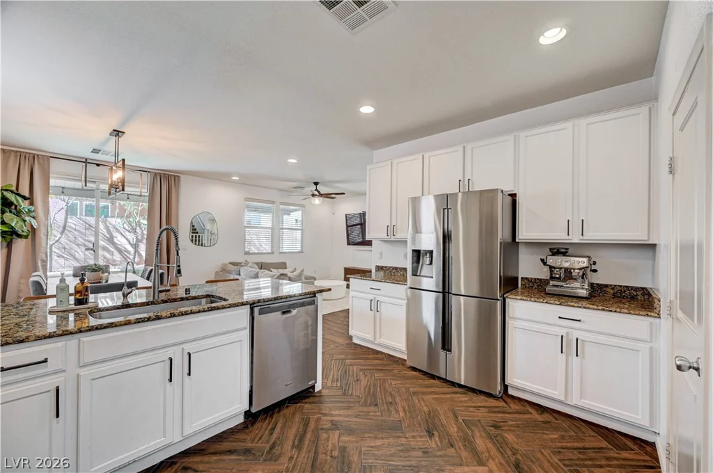 6954 Placid Lake, Las Vegas, NV 89179