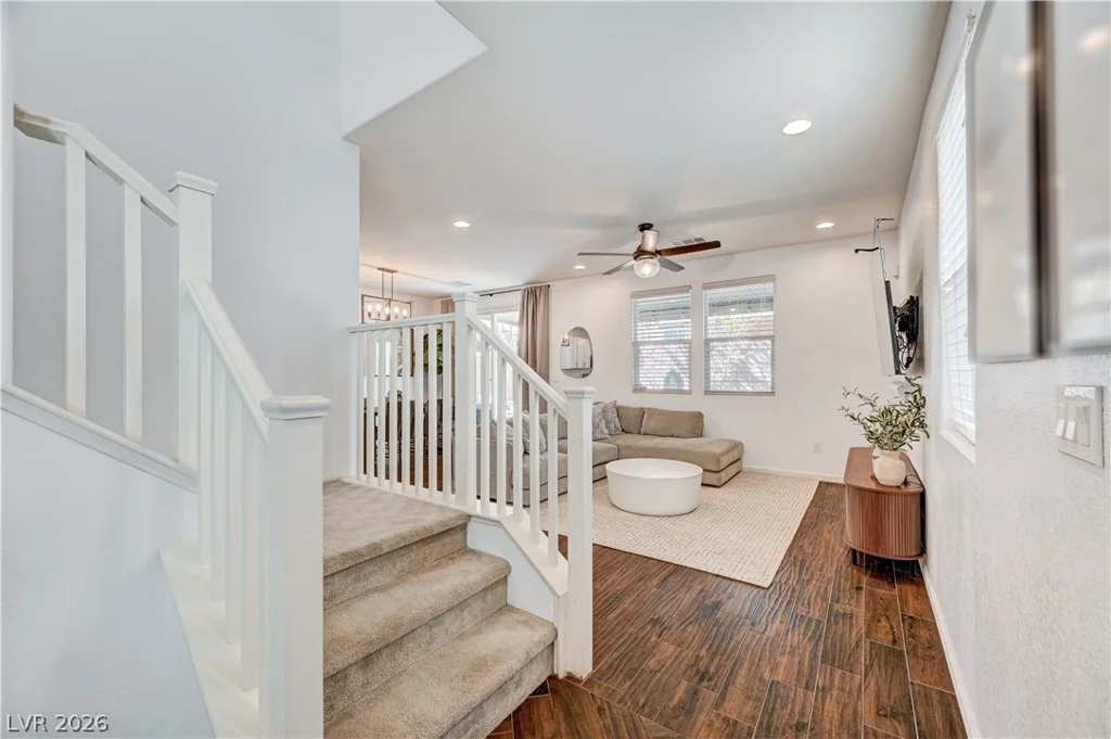 6954 Placid Lake, Las Vegas, NV 89179