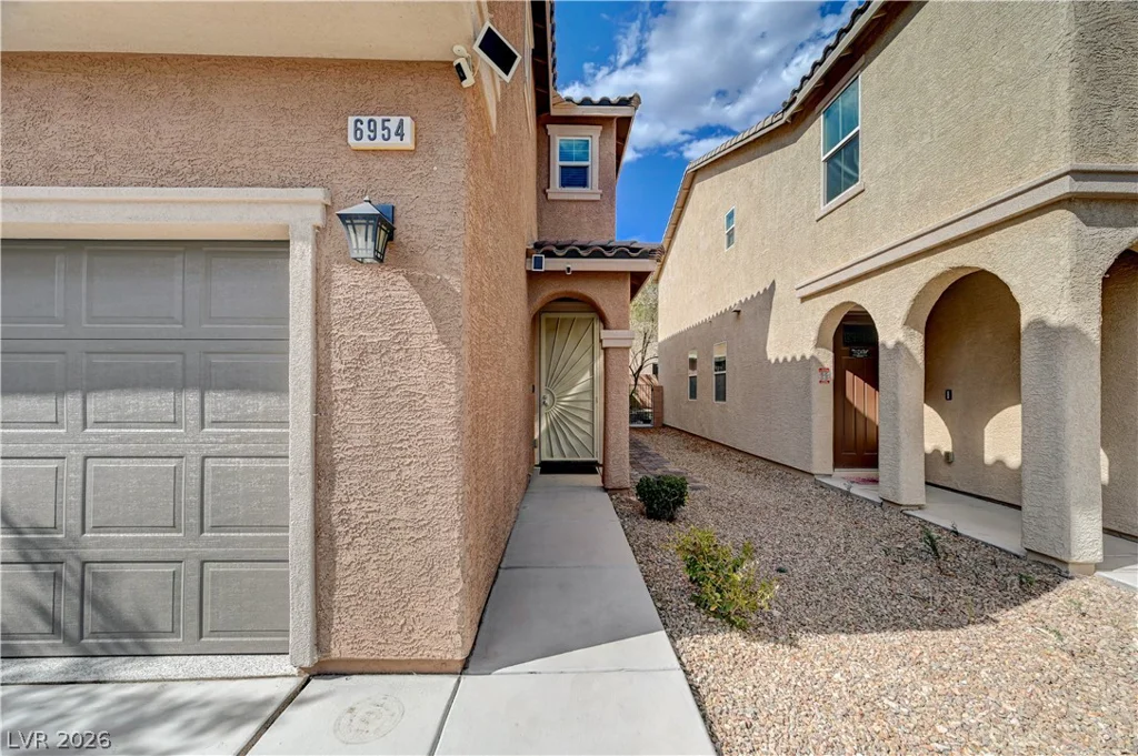6954 Placid Lake, Las Vegas, NV 89179