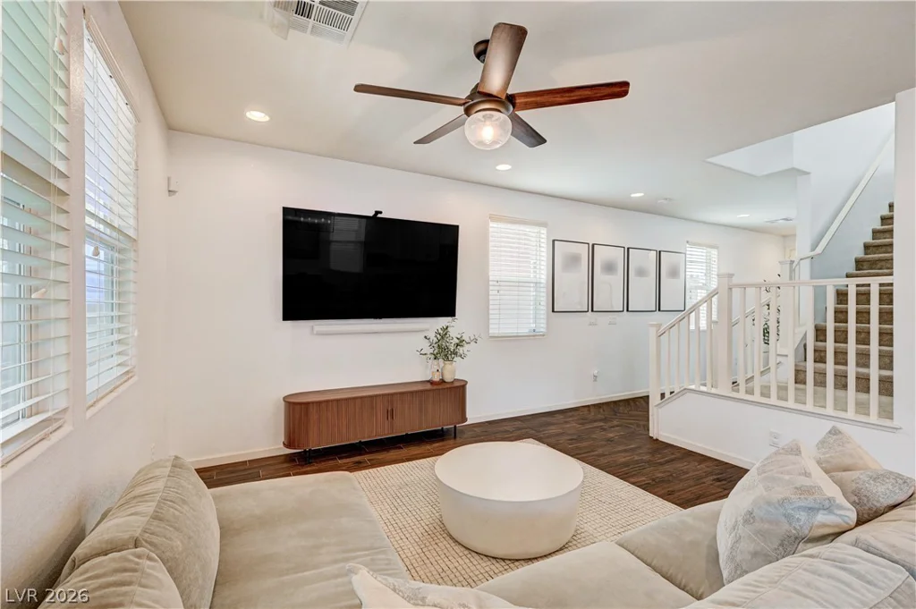 6954 Placid Lake, Las Vegas, NV 89179