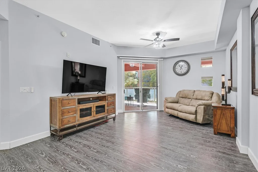59 Agate, Las Vegas, NV 89123