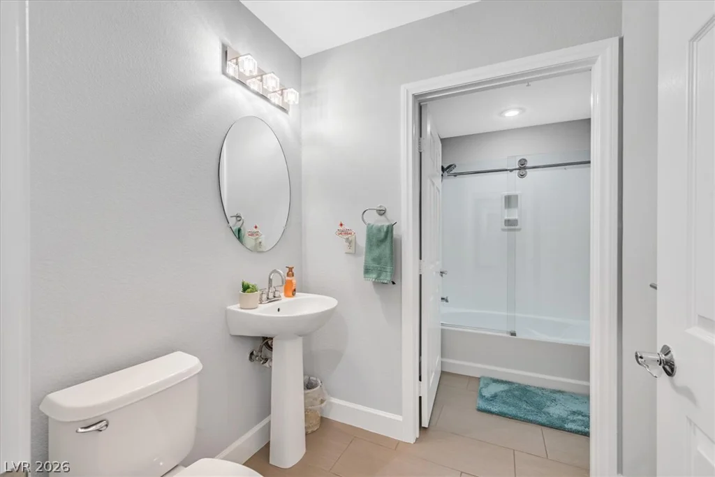 59 Agate, Las Vegas, NV 89123