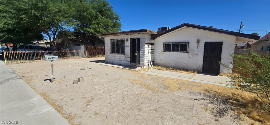 2320 Crawford, North Las Vegas, NV 89030