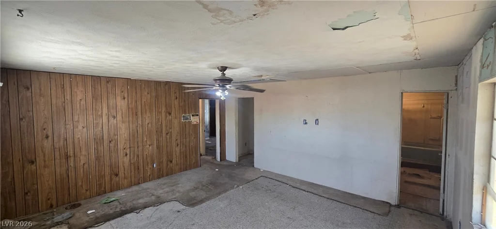 2320 Crawford, North Las Vegas, NV 89030