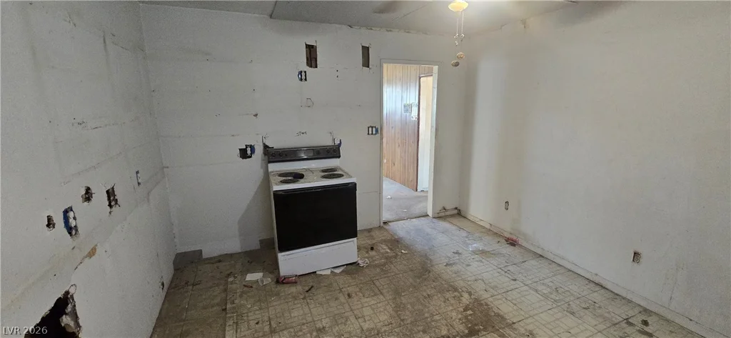 2320 Crawford, North Las Vegas, NV 89030