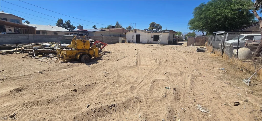 2320 Crawford, North Las Vegas, NV 89030