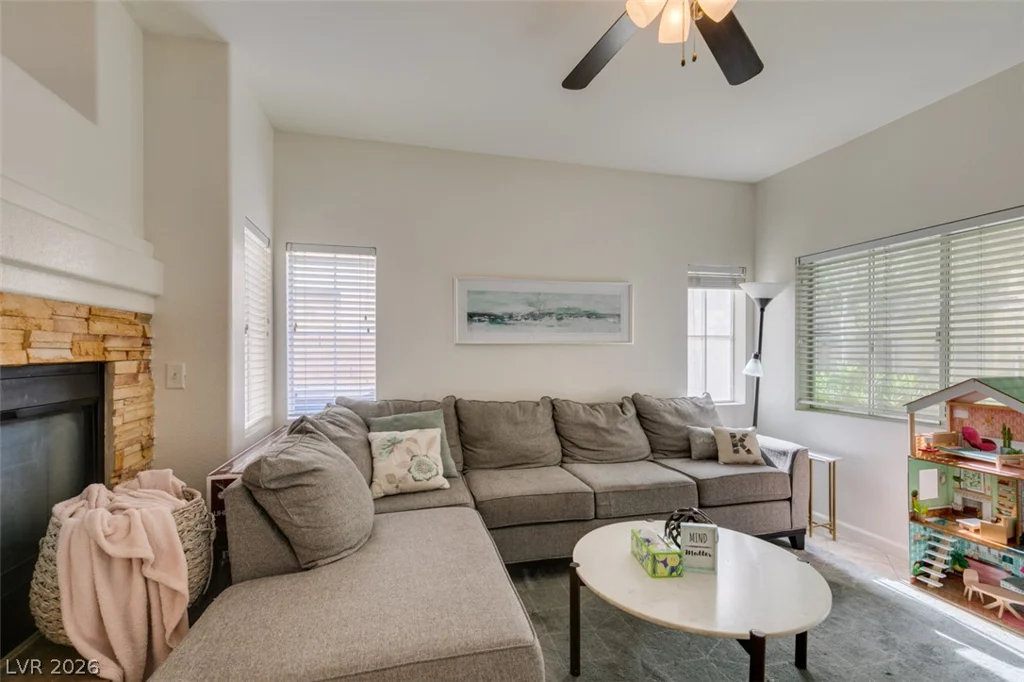 6532 Angel Mountain, Las Vegas, NV 89130