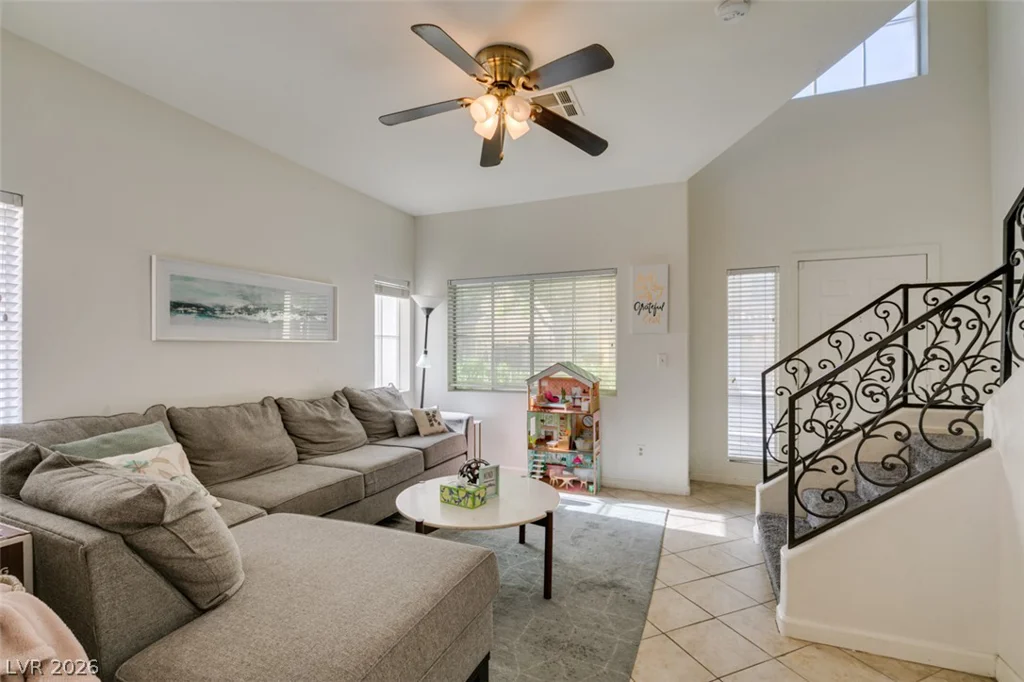 6532 Angel Mountain, Las Vegas, NV 89130