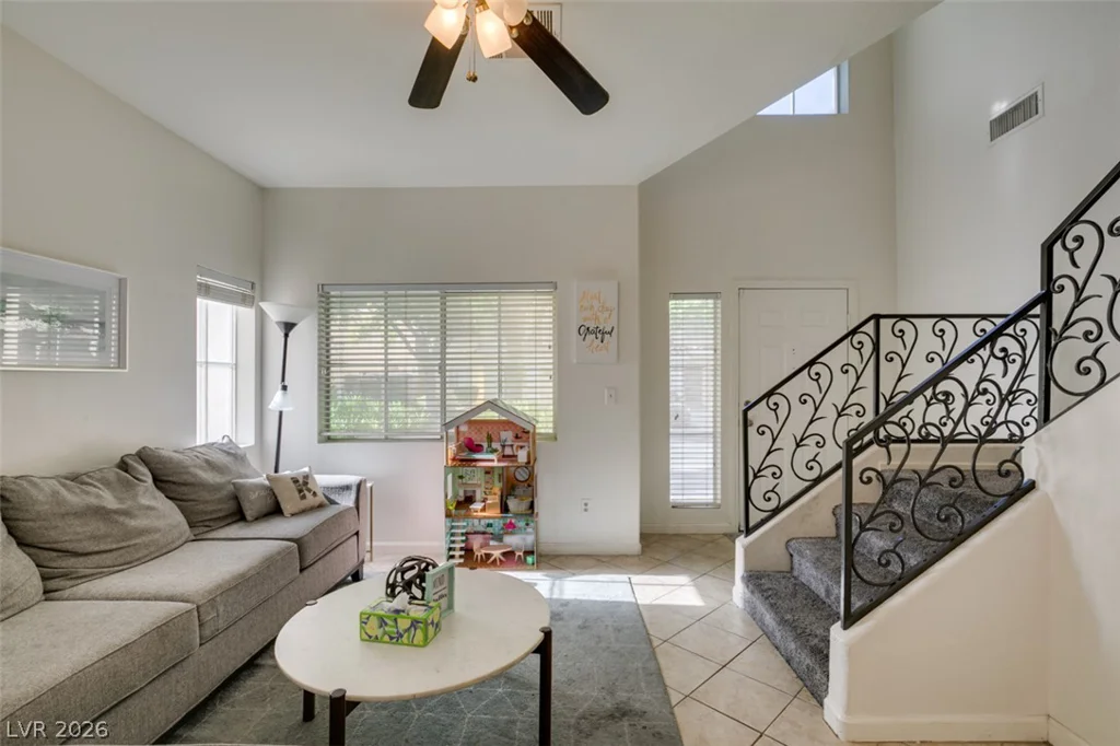 6532 Angel Mountain, Las Vegas, NV 89130