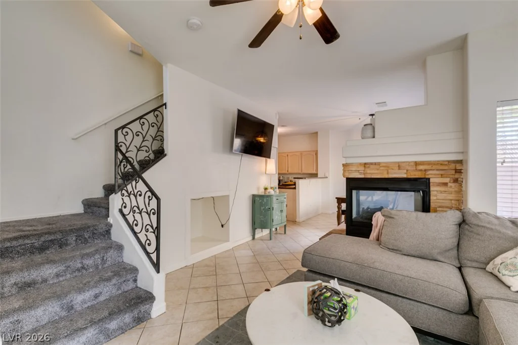 6532 Angel Mountain, Las Vegas, NV 89130