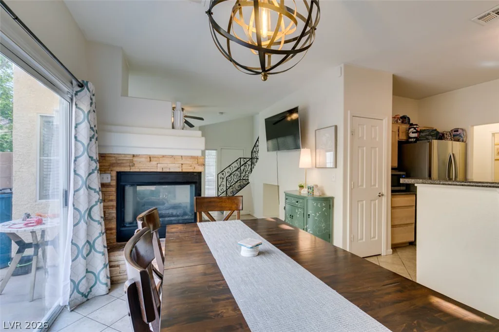 6532 Angel Mountain, Las Vegas, NV 89130