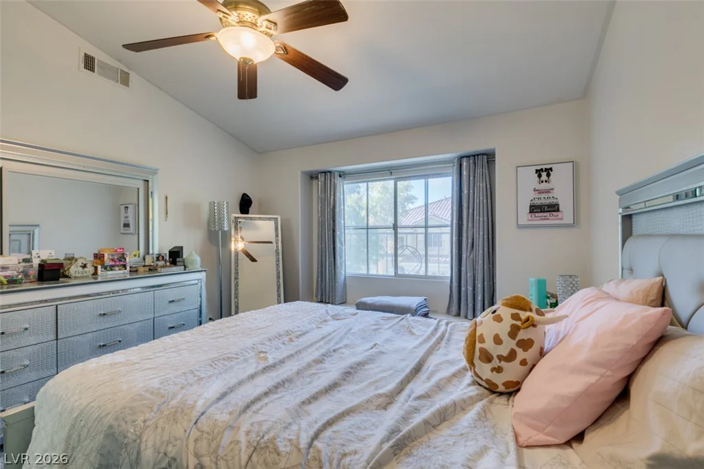 6532 Angel Mountain, Las Vegas, NV 89130