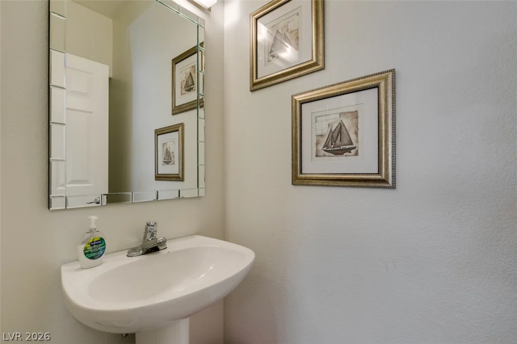 6532 Angel Mountain, Las Vegas, NV 89130