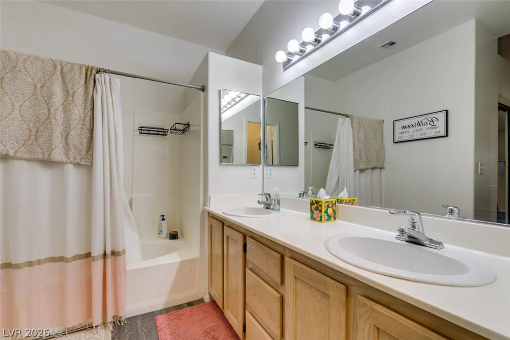 6532 Angel Mountain, Las Vegas, NV 89130