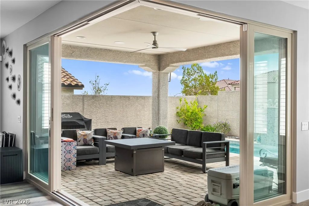 10587 Skye Paseo, Las Vegas, NV 89166