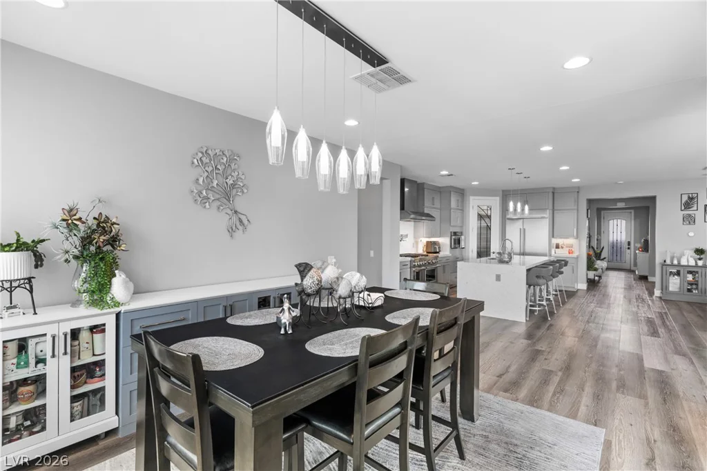 10587 Skye Paseo, Las Vegas, NV 89166