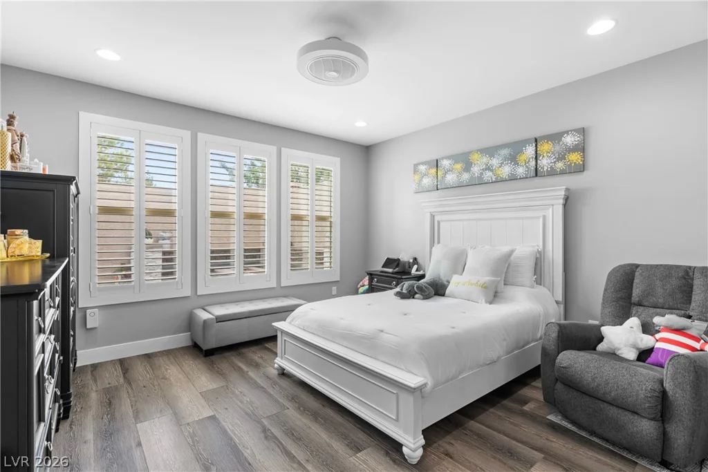 10587 Skye Paseo, Las Vegas, NV 89166
