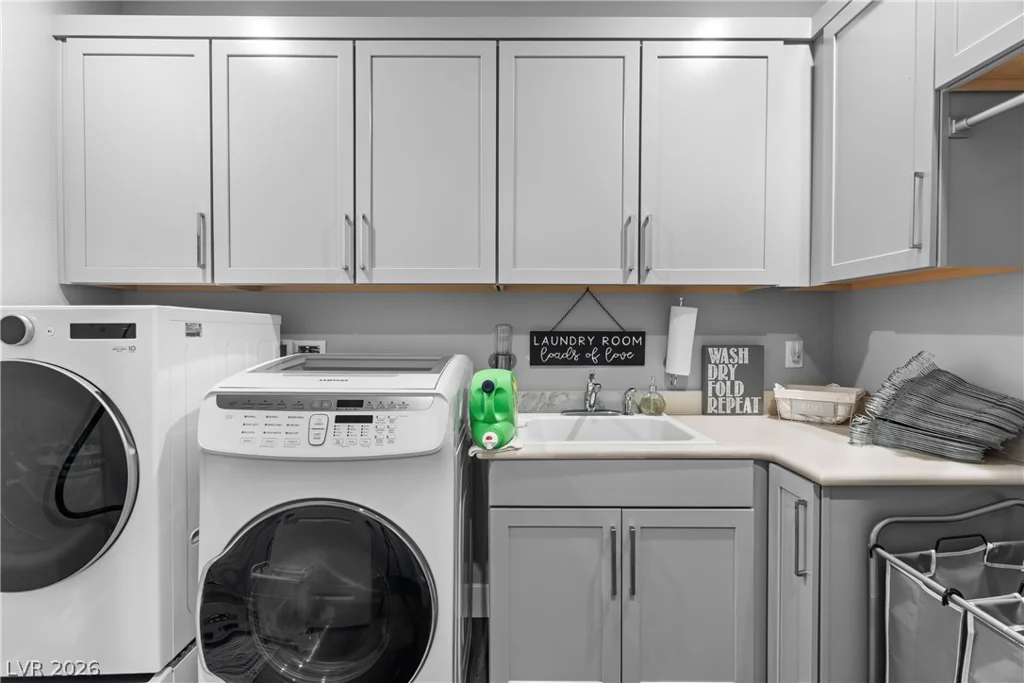 10587 Skye Paseo, Las Vegas, NV 89166
