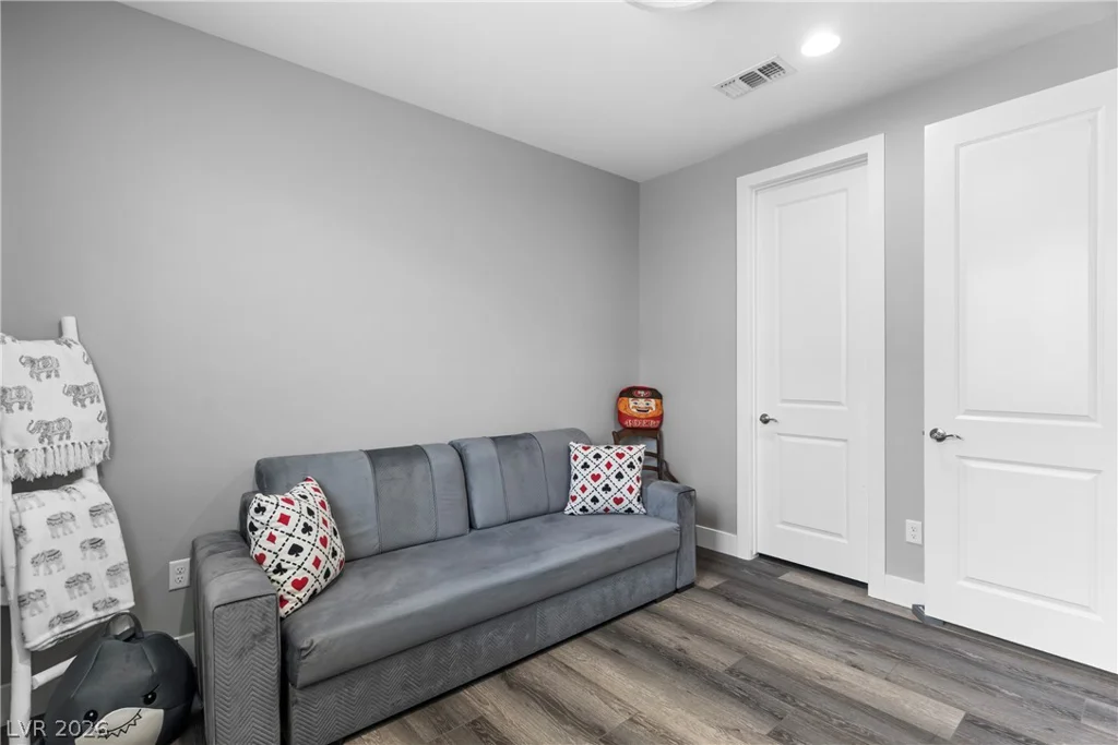 10587 Skye Paseo, Las Vegas, NV 89166