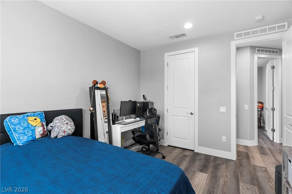 10587 Skye Paseo, Las Vegas, NV 89166