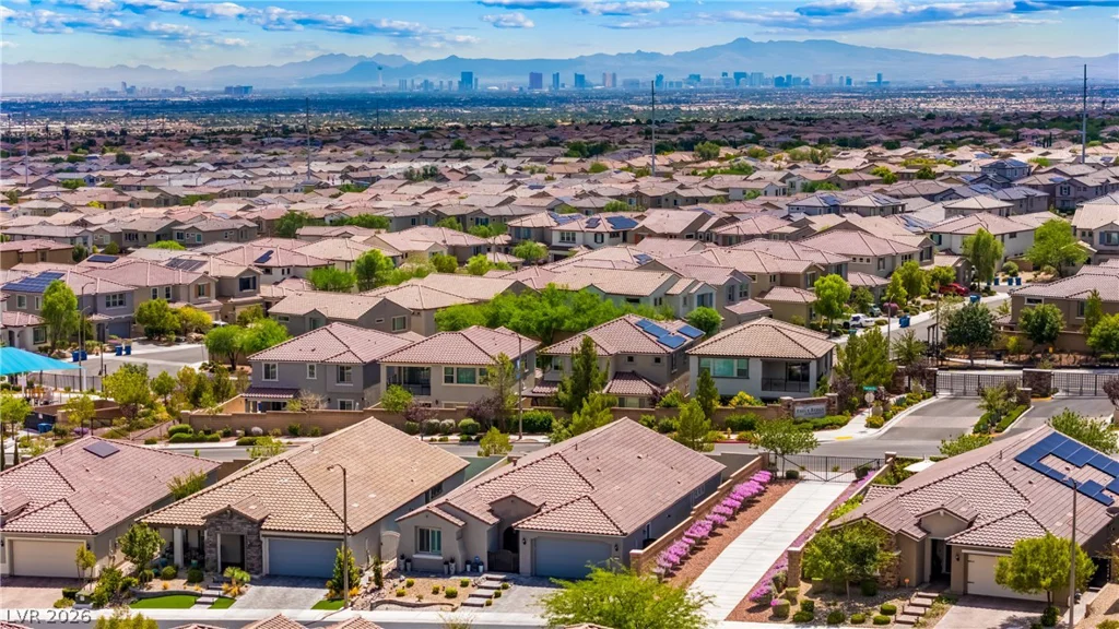 10587 Skye Paseo, Las Vegas, NV 89166