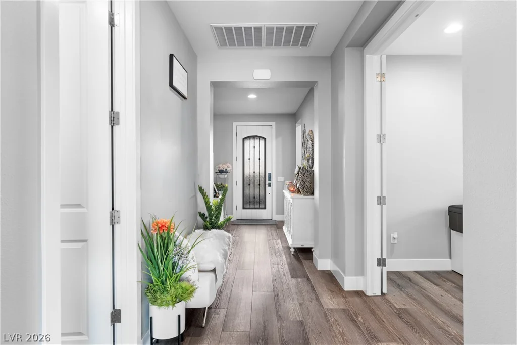 10587 Skye Paseo, Las Vegas, NV 89166