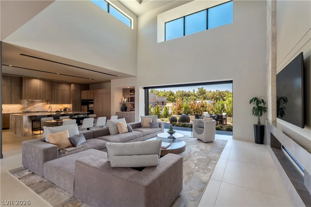 751 Wexler, Las Vegas, NV 89107
