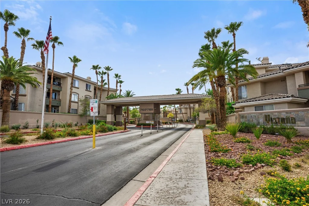 7147 Durango, Las Vegas, NV 89113