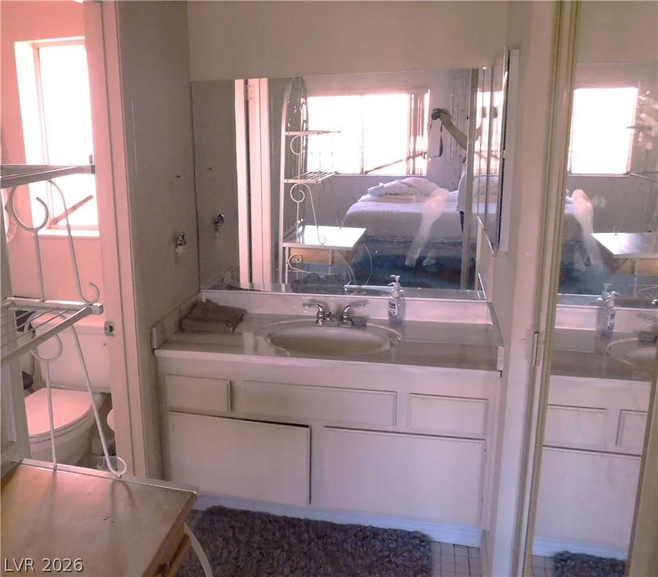 6600 Pickford, Las Vegas, NV 89107