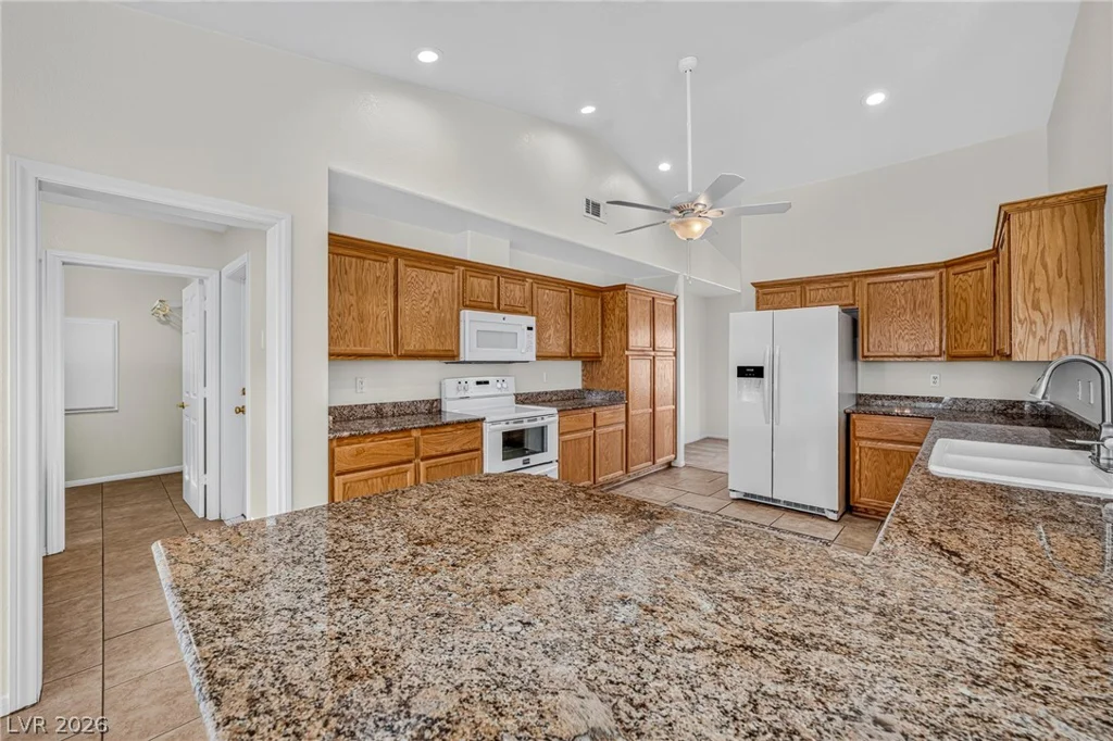 5241 Graystone, Pahrump, NV 89061