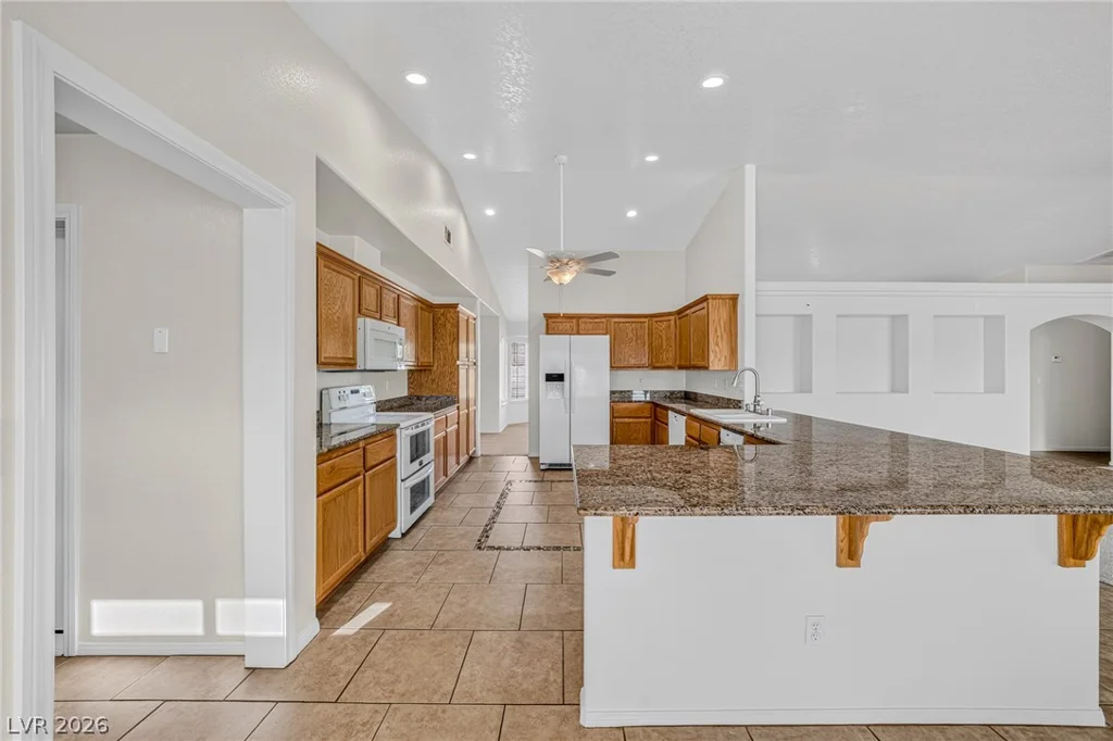 5241 Graystone, Pahrump, NV 89061