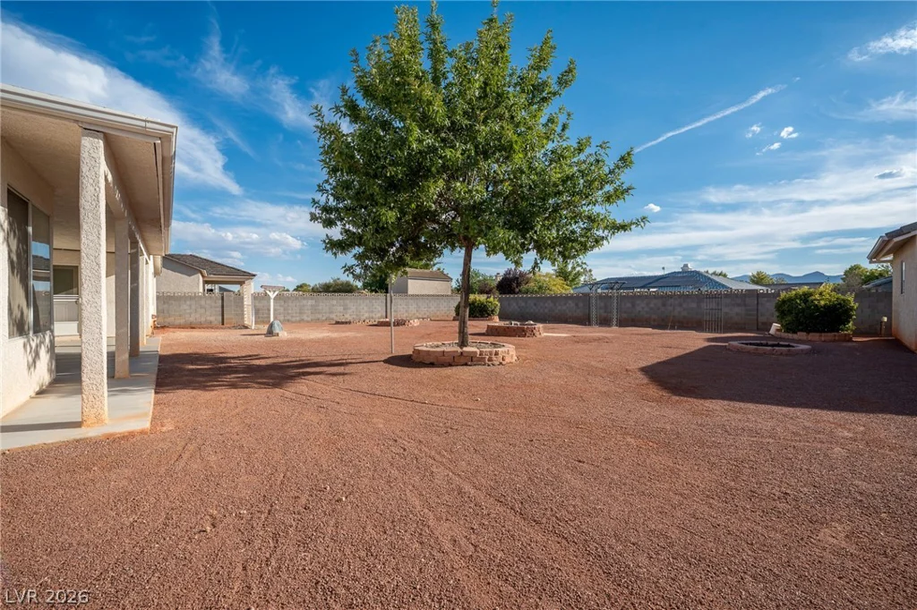 5241 Graystone, Pahrump, NV 89061