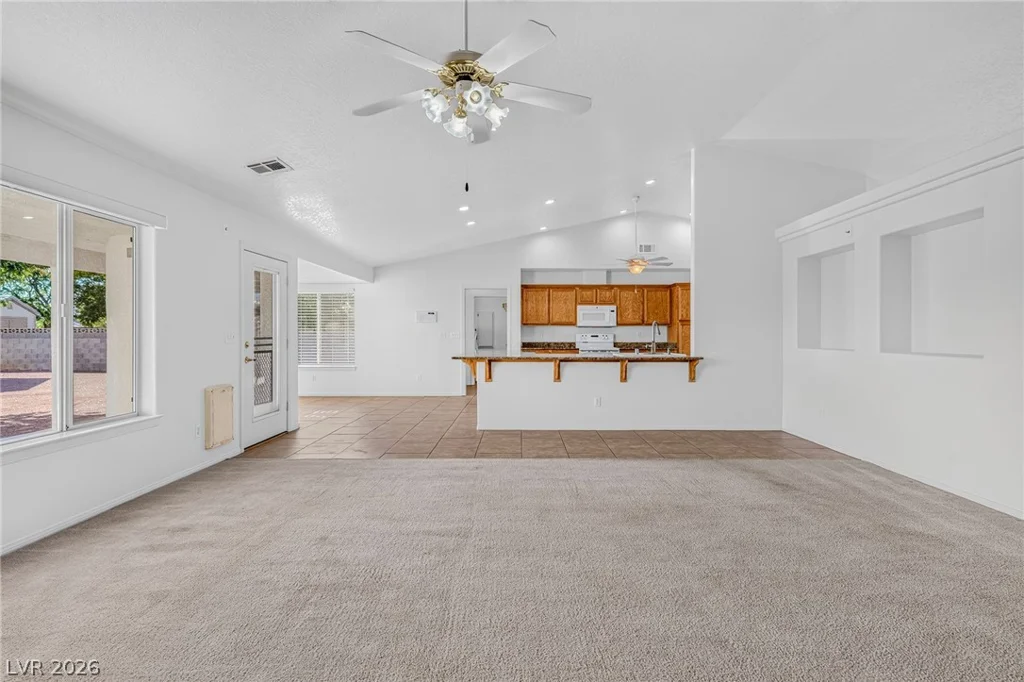 5241 Graystone, Pahrump, NV 89061