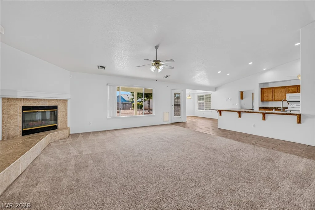 5241 Graystone, Pahrump, NV 89061