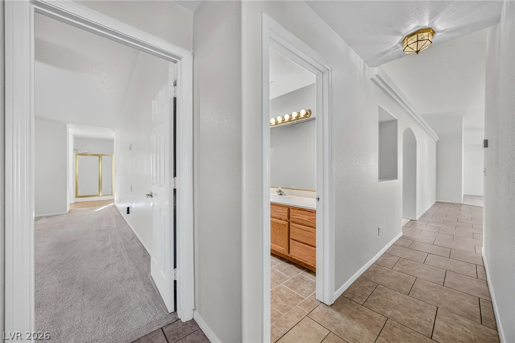 5241 Graystone, Pahrump, NV 89061