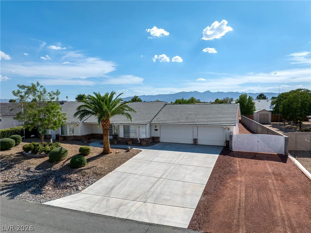 5241 Graystone, Pahrump, NV 89061