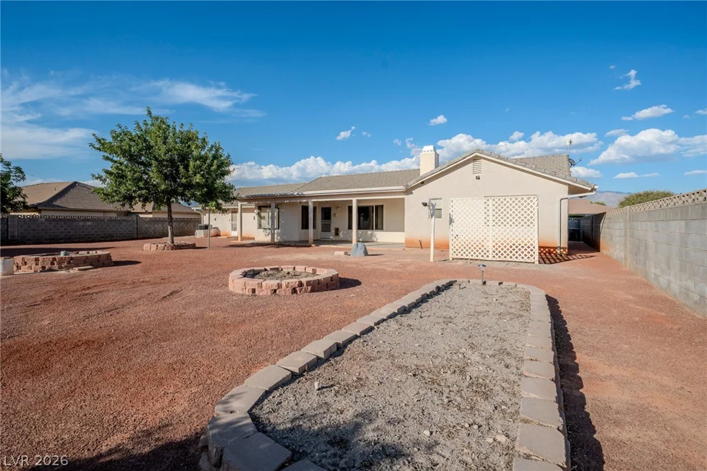 5241 Graystone, Pahrump, NV 89061