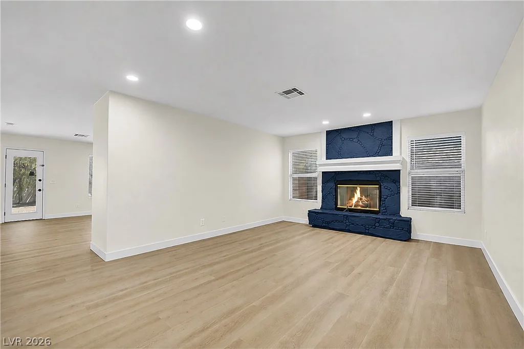 1220 Triumph, Las Vegas, NV 89117