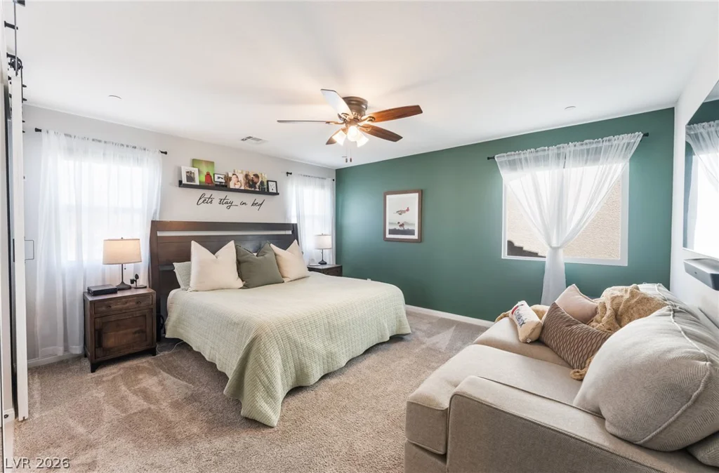 10400 Sadie Blake, Las Vegas, NV 89166