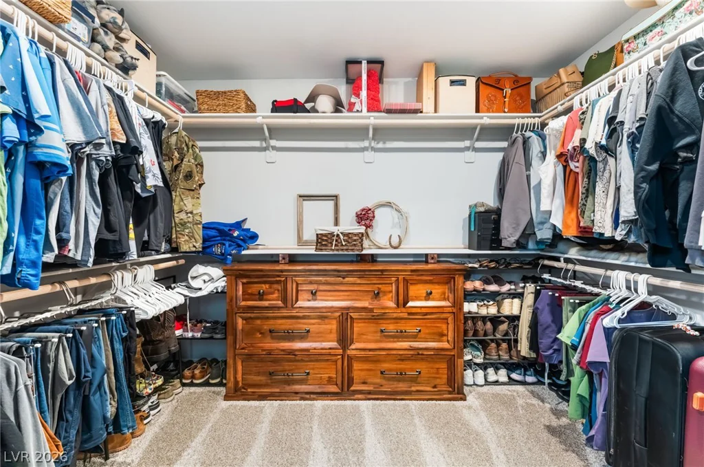 10400 Sadie Blake, Las Vegas, NV 89166