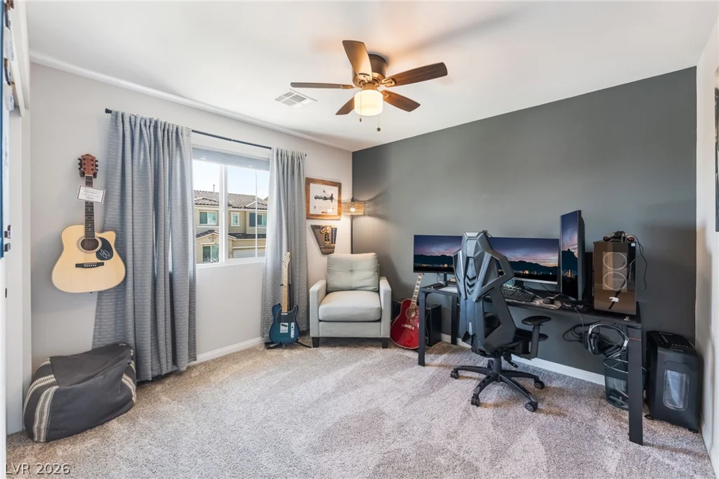 10400 Sadie Blake, Las Vegas, NV 89166