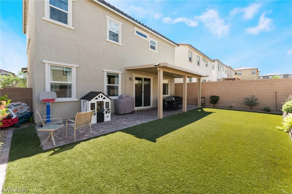 10400 Sadie Blake, Las Vegas, NV 89166