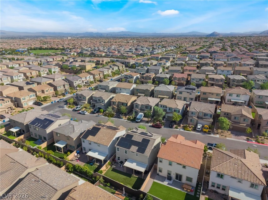 10400 Sadie Blake, Las Vegas, NV 89166